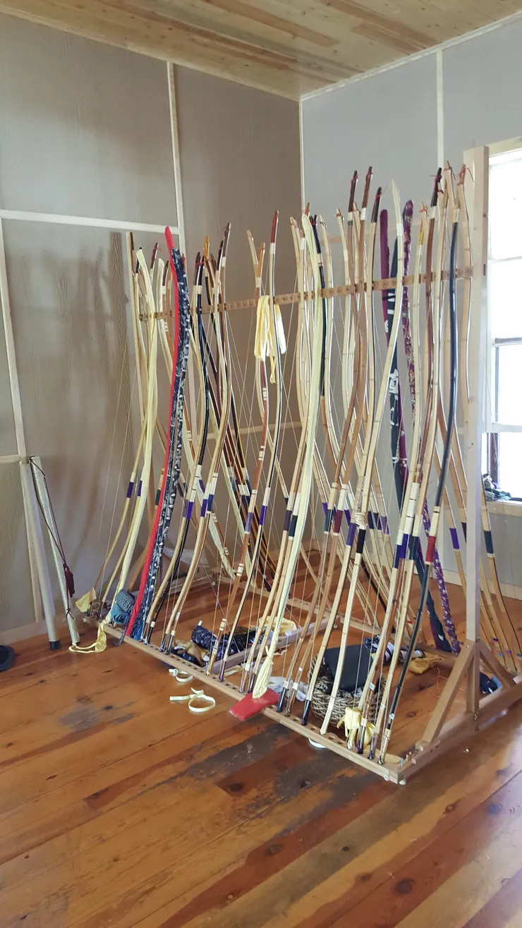 Many many yumi from all across the country.